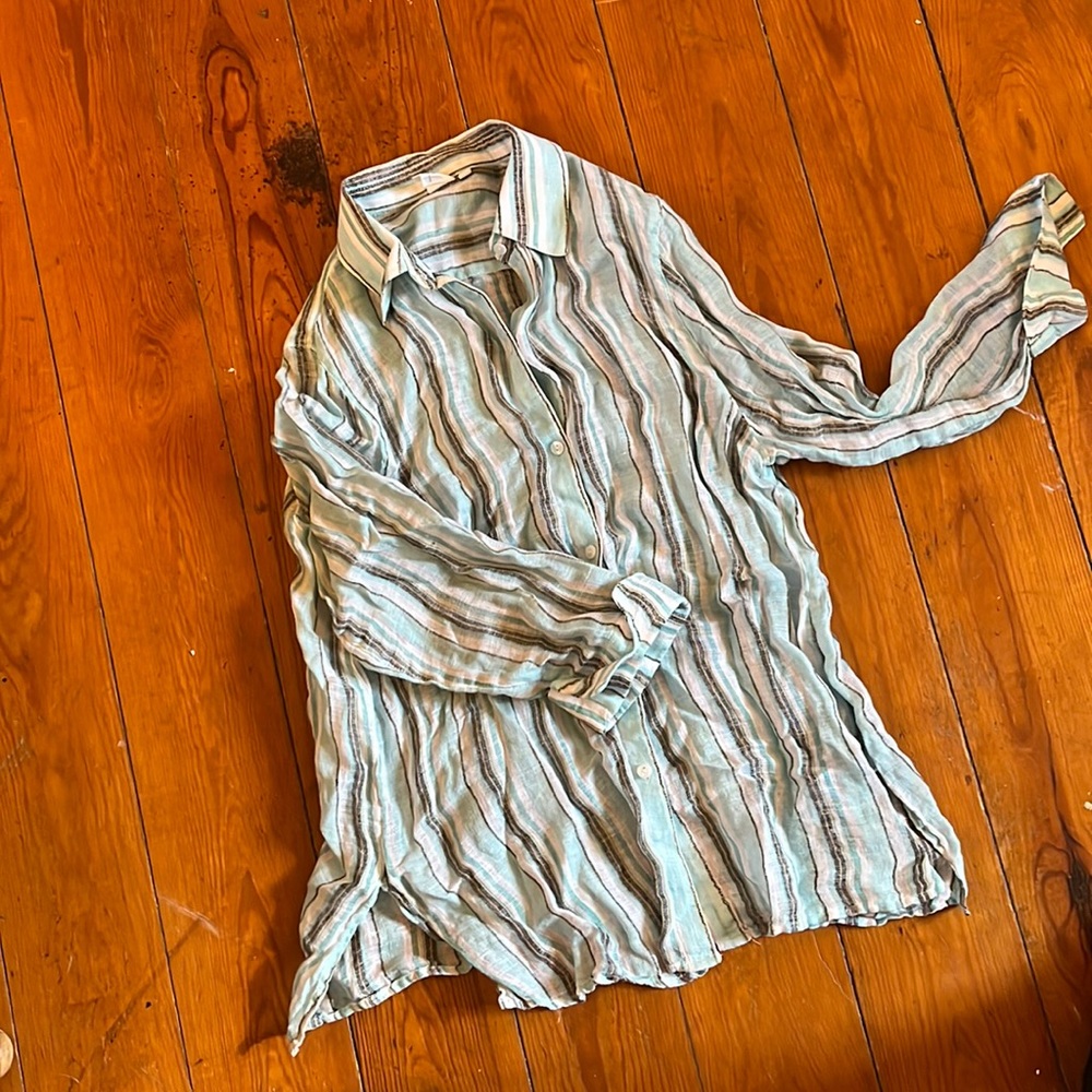 Beautiful 100% linen top!
